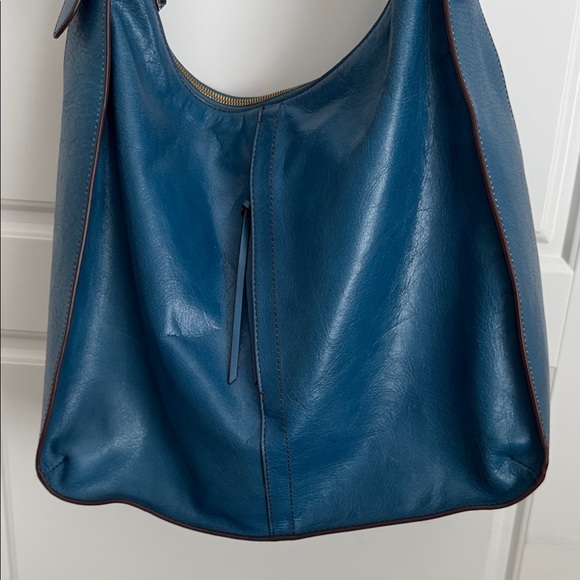 HOBO Marley Bayou Blue Shoulder Bag - Picture 4 of 8